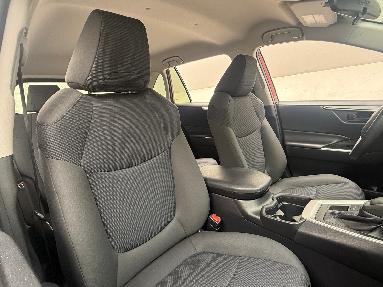 Thumbnail: 2019 Toyota RAV4 - 2