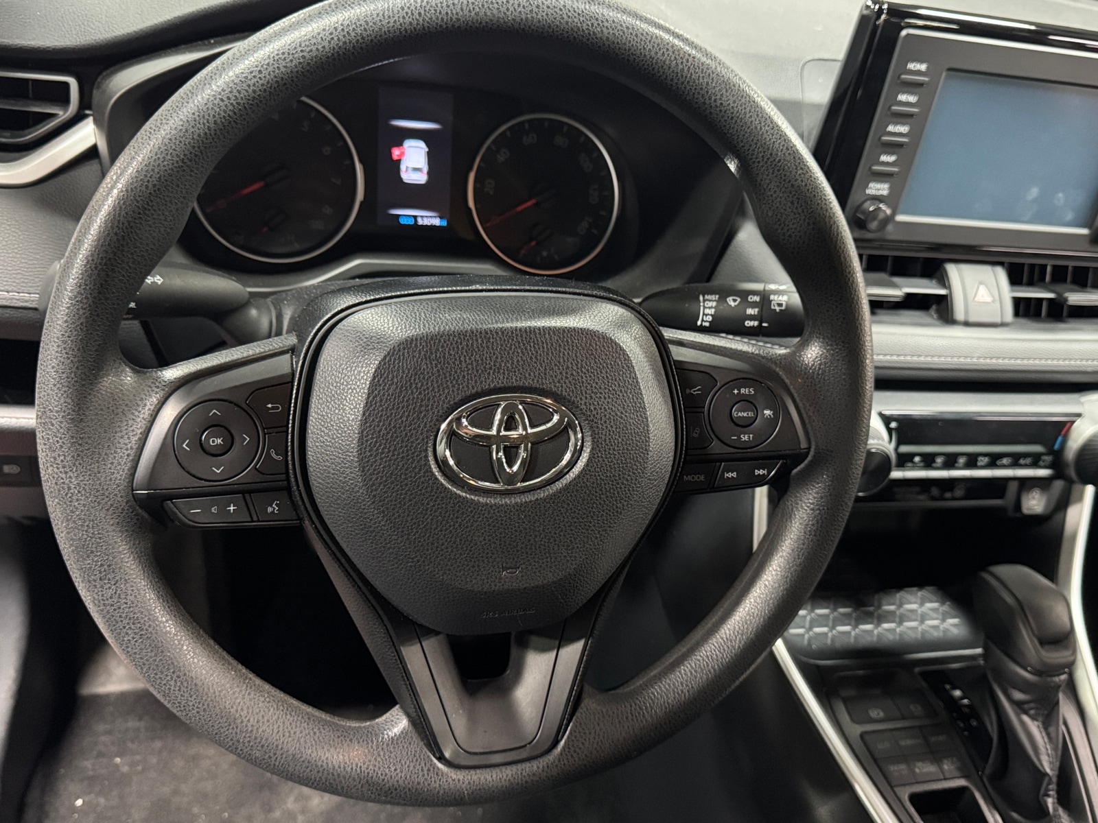 Thumbnail: 2019 Toyota RAV4 - 5