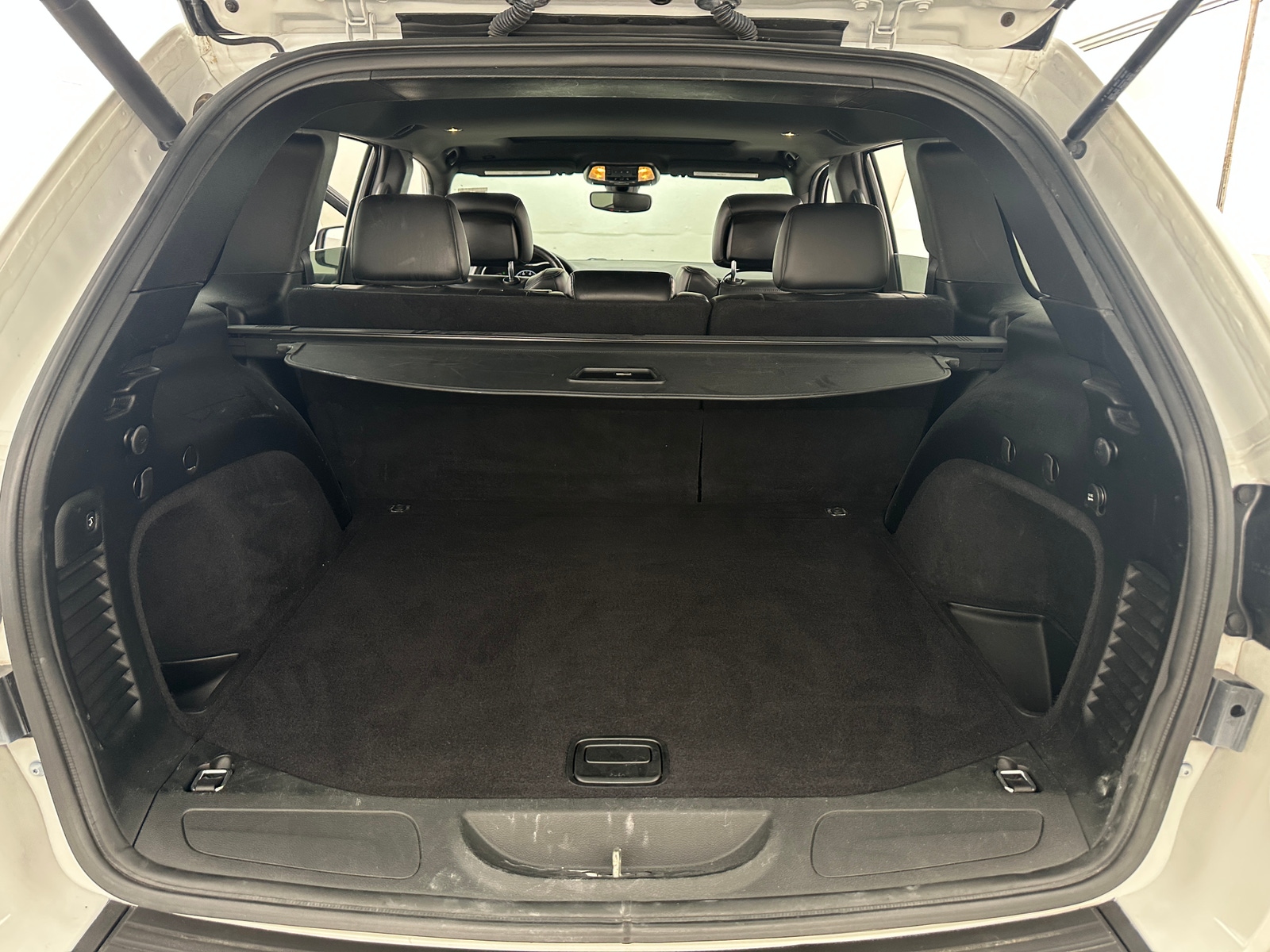 Thumbnail: 2018 Jeep Grand Cherokee - 7