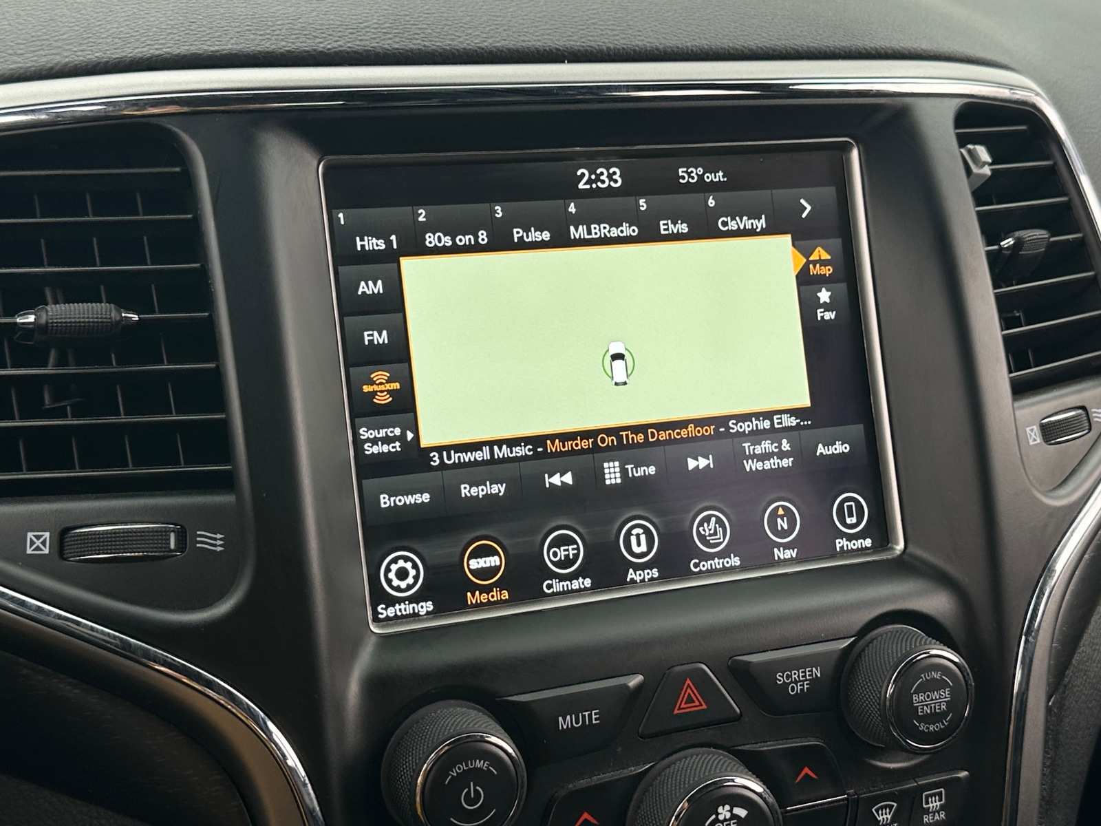 Thumbnail: 2018 Jeep Grand Cherokee - 4