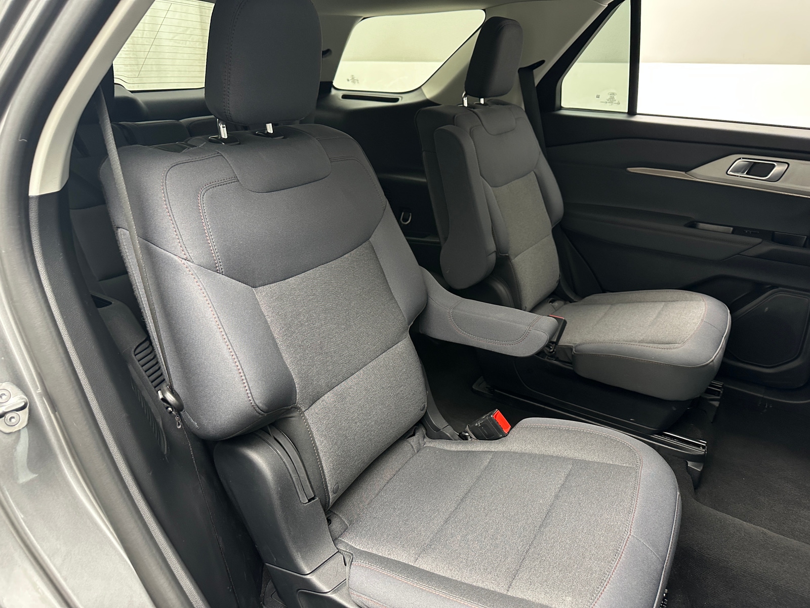 Thumbnail: 2025 Ford Explorer - 6