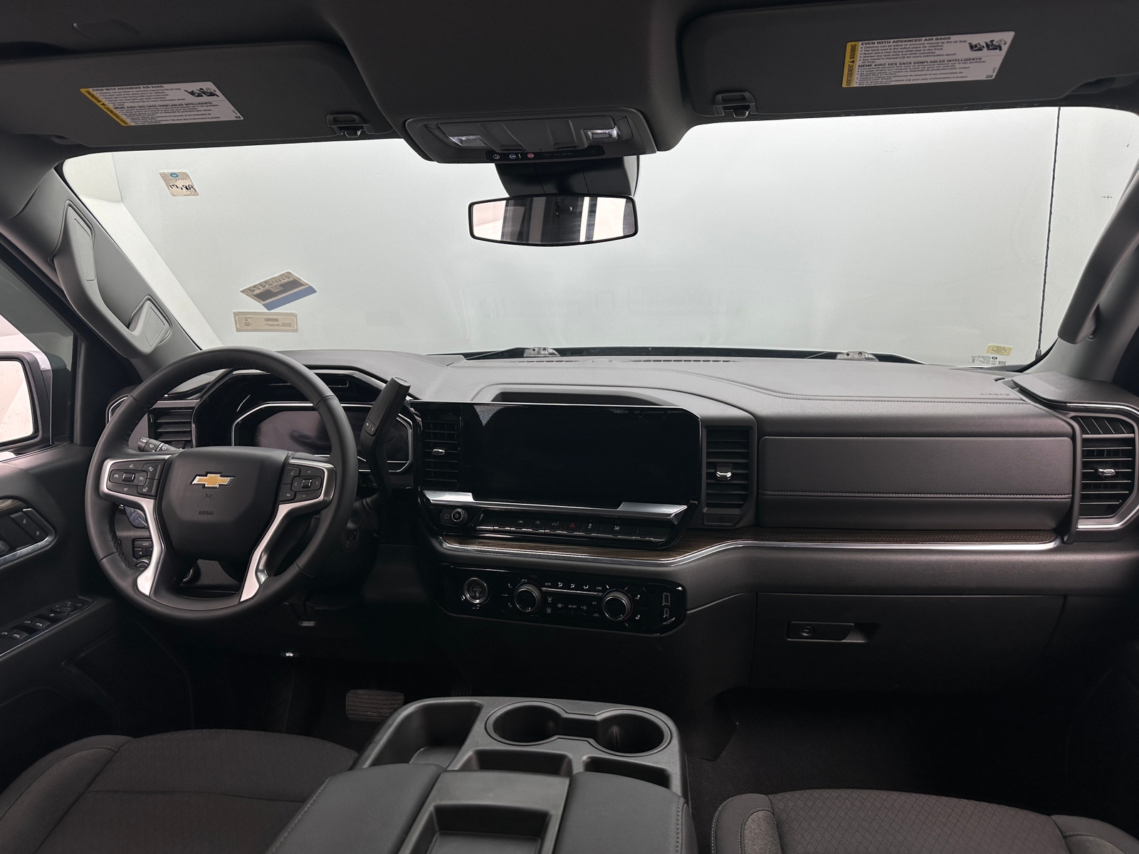 Thumbnail: 2024 Chevrolet Silverado 1500 - 3