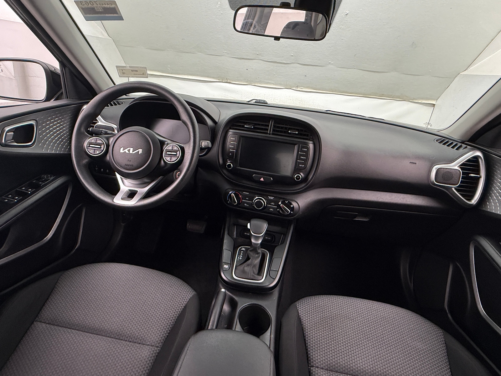 Thumbnail: 2023 Kia Soul - 3