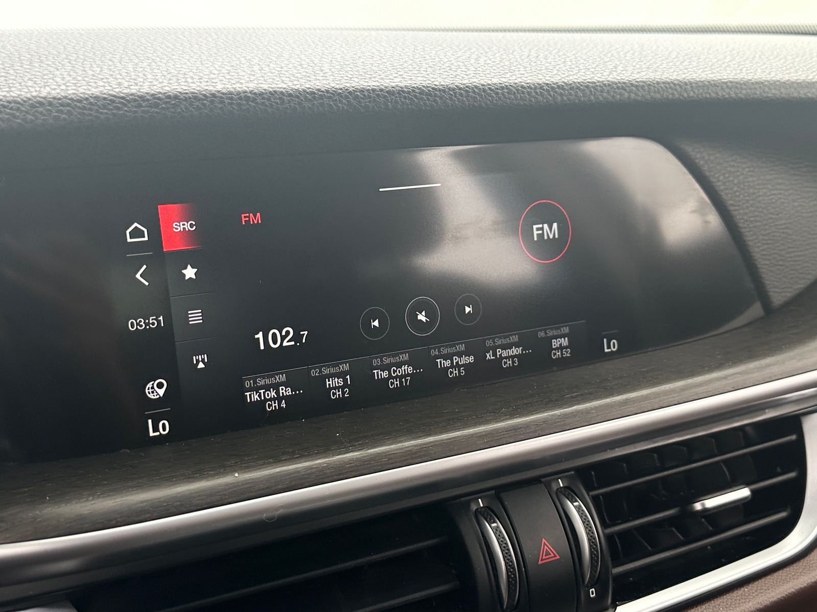 Thumbnail: 2020 Alfa Romeo Stelvio - 3