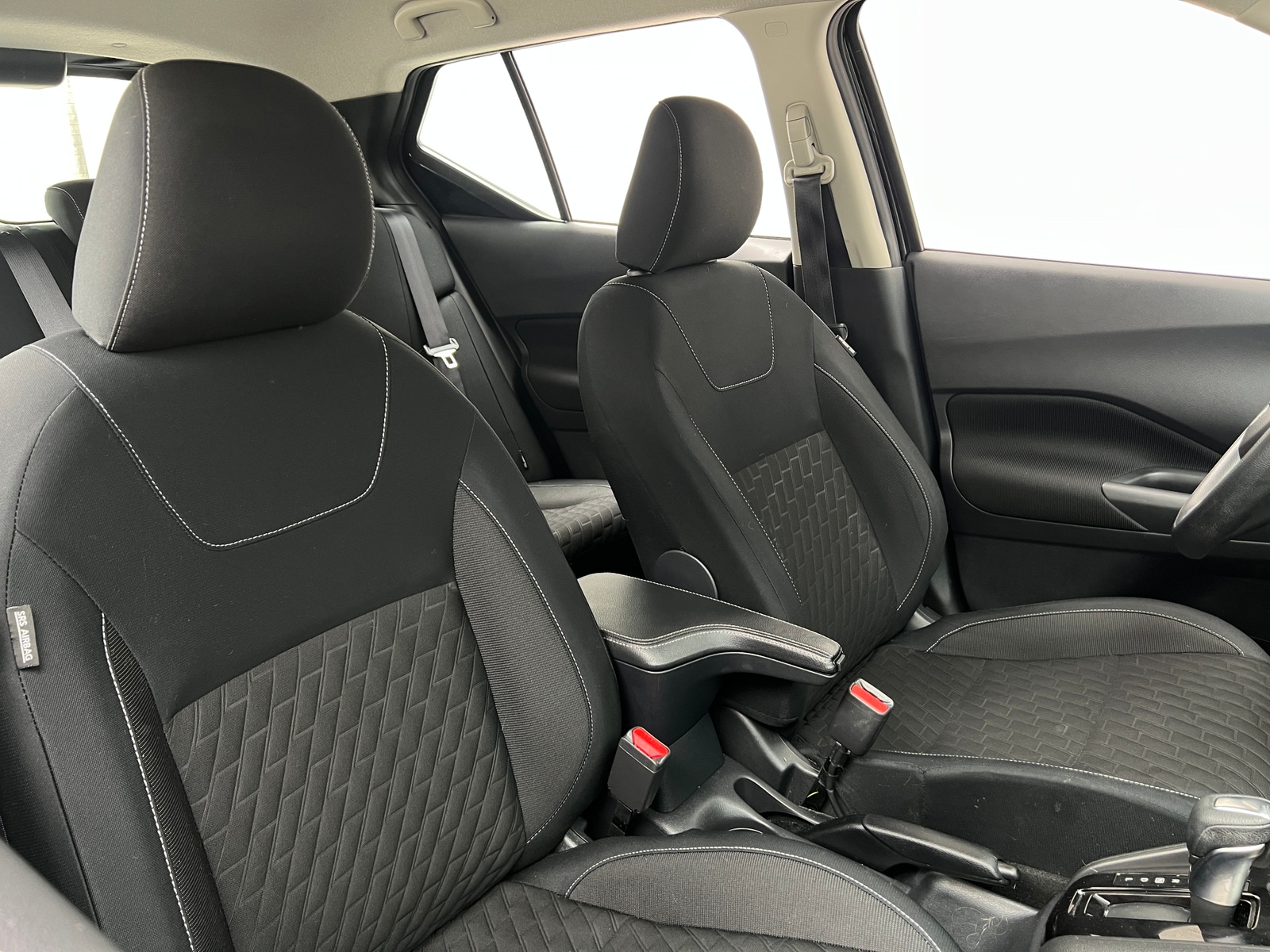 Thumbnail: 2022 Nissan Kicks - 2