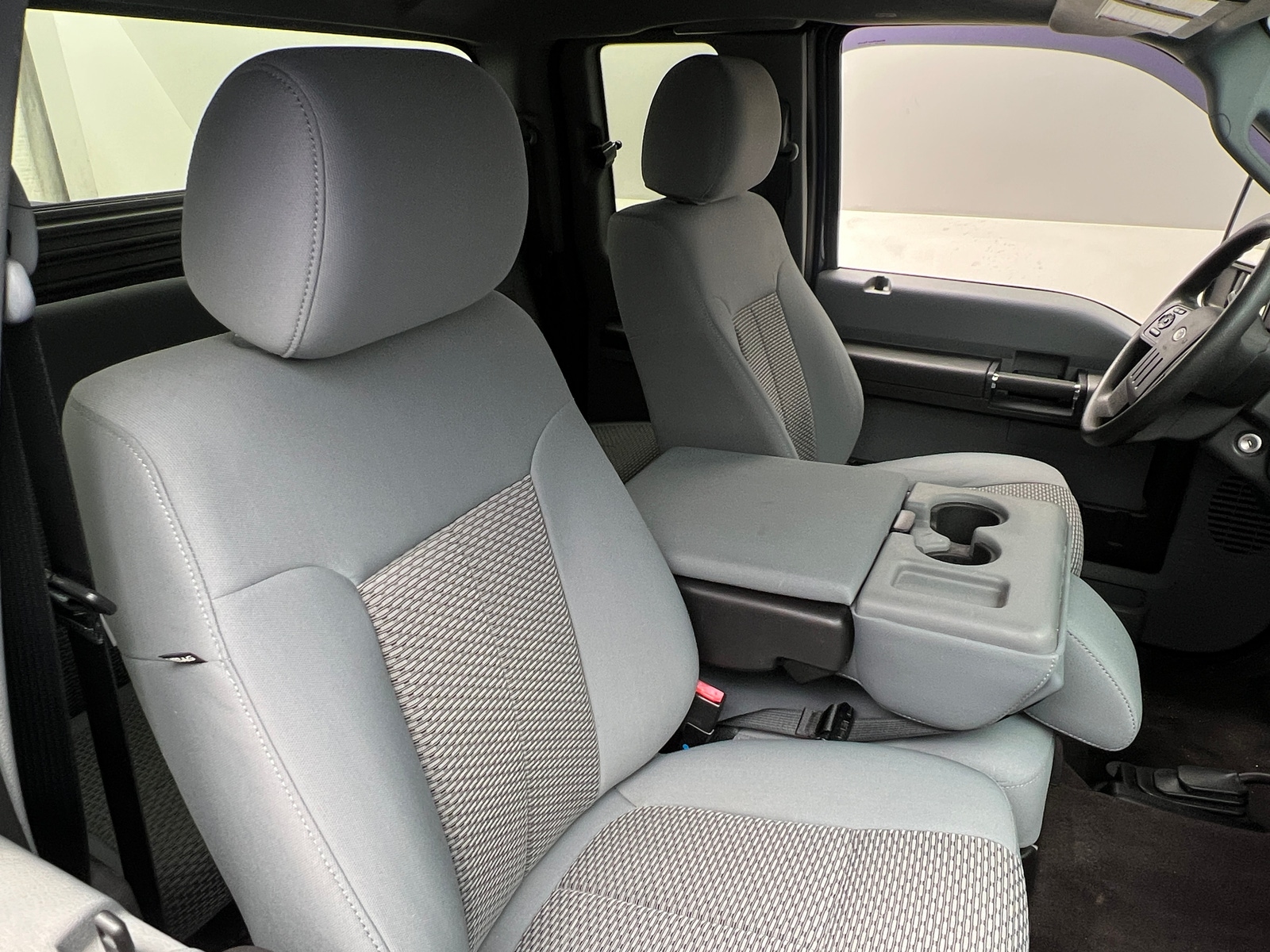 Thumbnail: 2016 Ford Econoline - 2