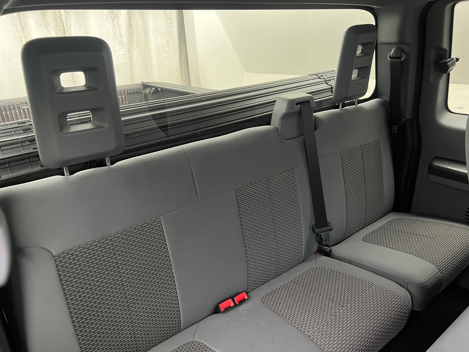 Thumbnail: 2016 Ford Econoline - 6