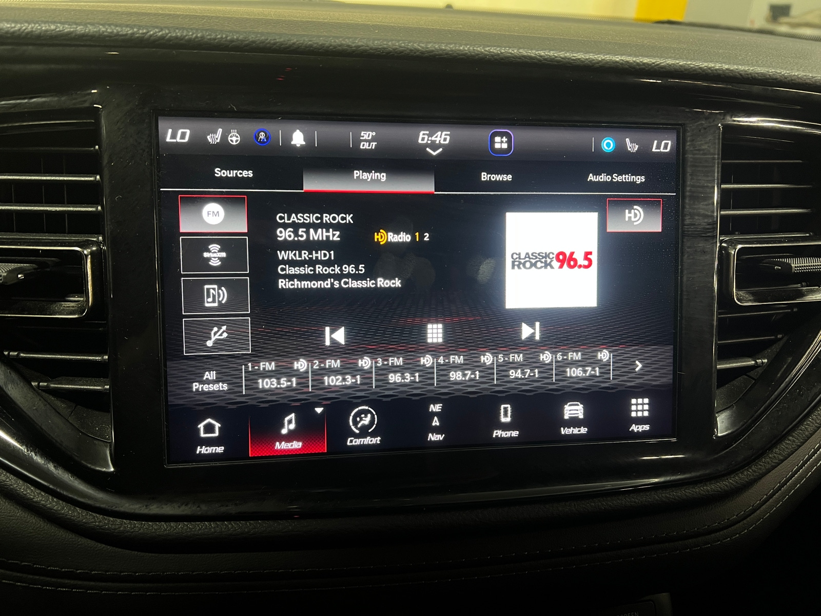 Thumbnail: 2021 Dodge Durango - 3