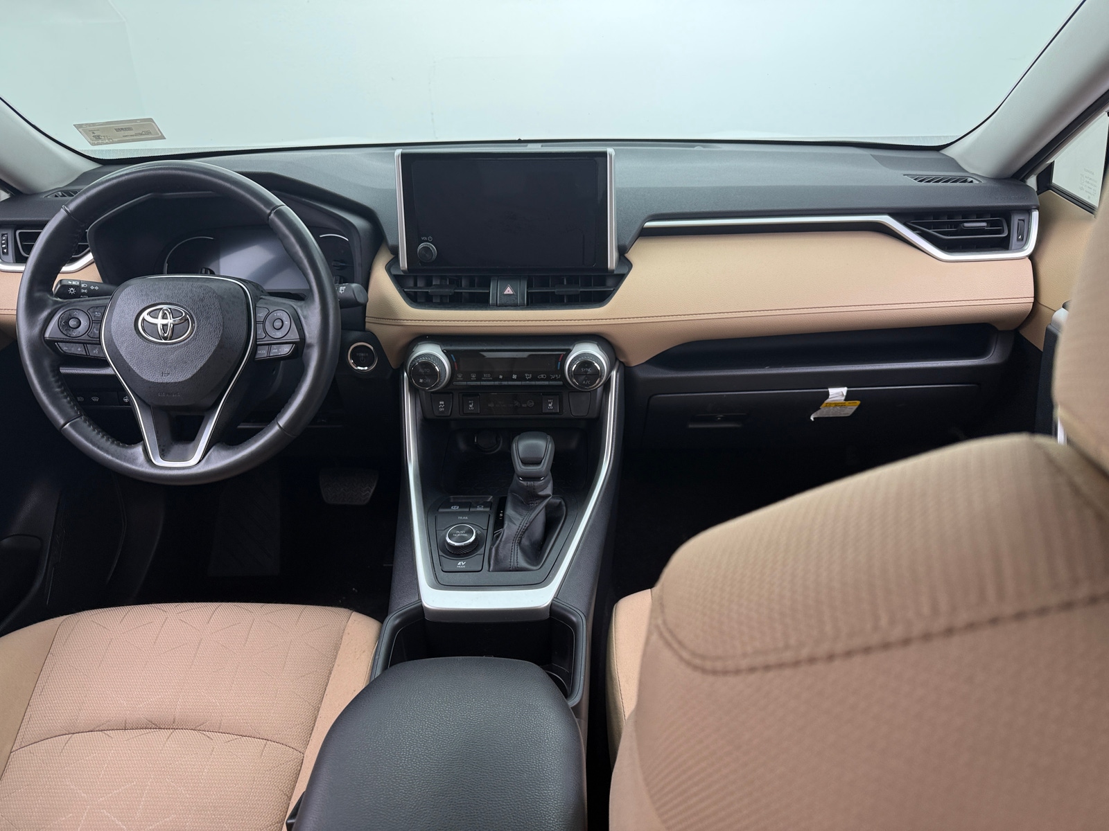 Thumbnail: 2023 Toyota RAV4 - 3