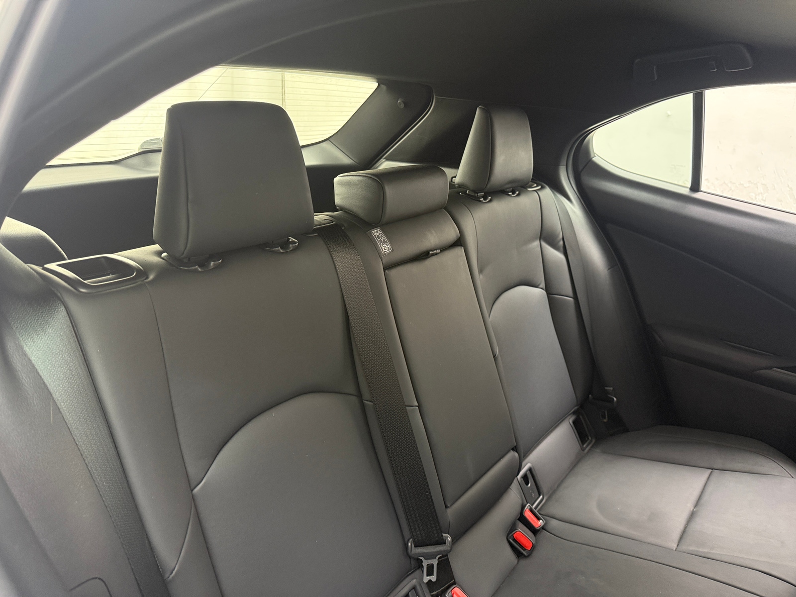 Thumbnail: 2023 Lexus UX - 5