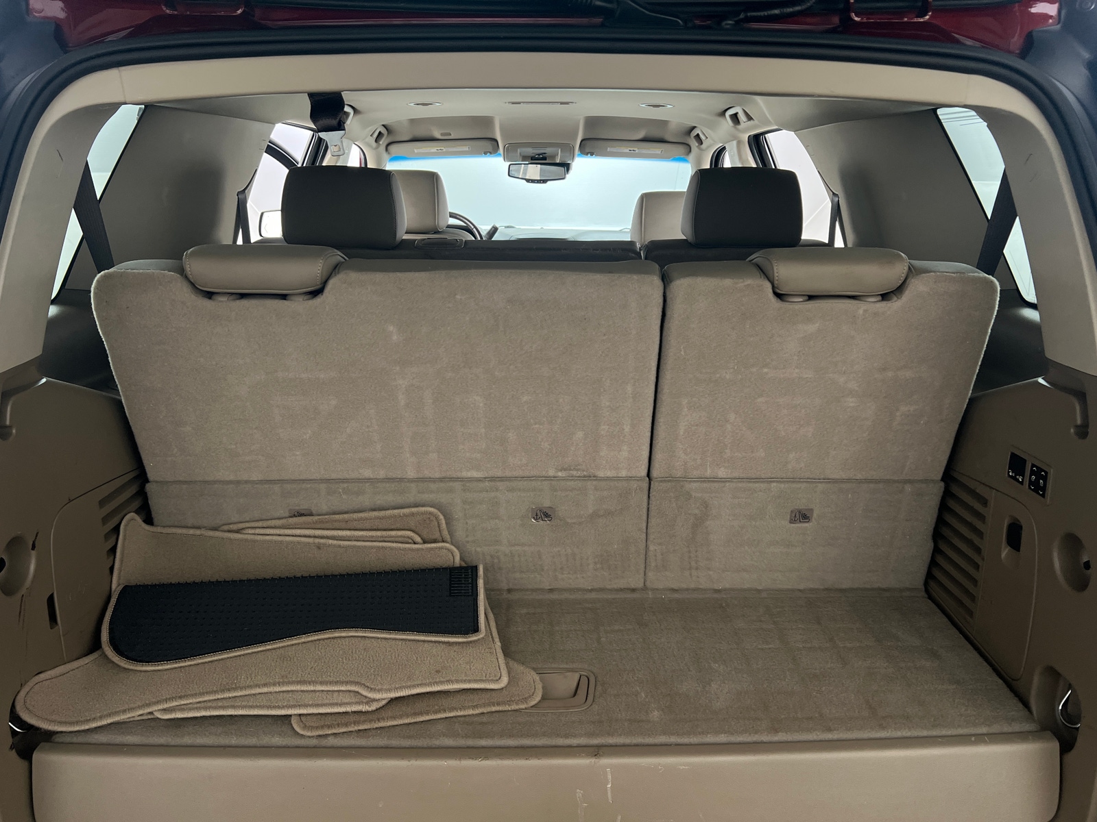 Thumbnail: 2019 Chevrolet Tahoe - 6