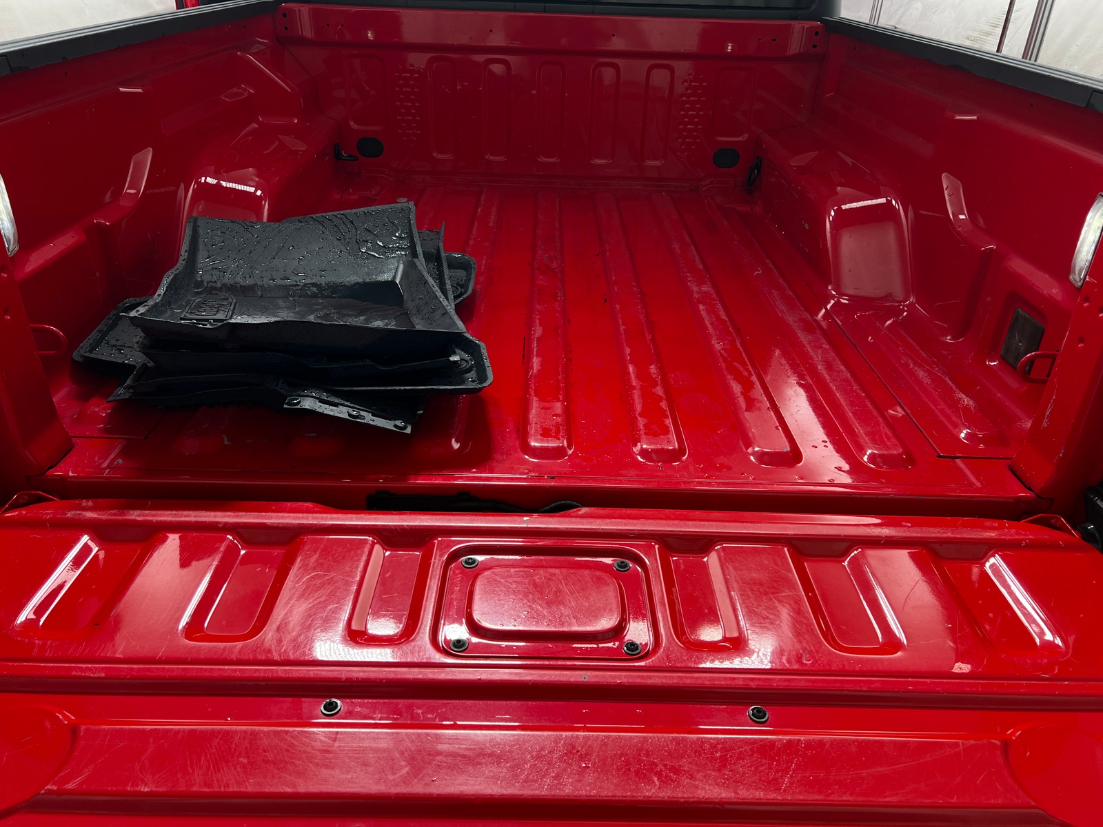 Thumbnail: 2021 Jeep Gladiator - 7