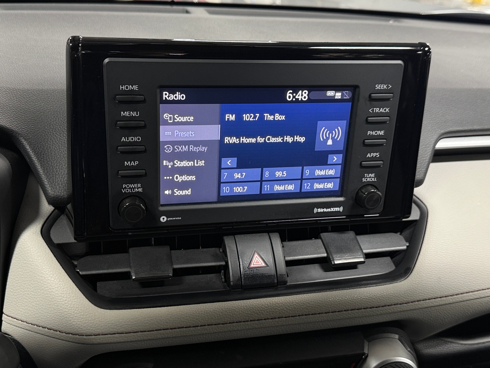 Thumbnail: 2022 Toyota RAV4 - 4