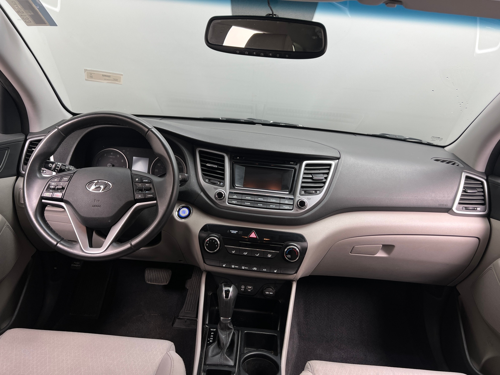 Thumbnail: 2017 Hyundai Tucson - 3