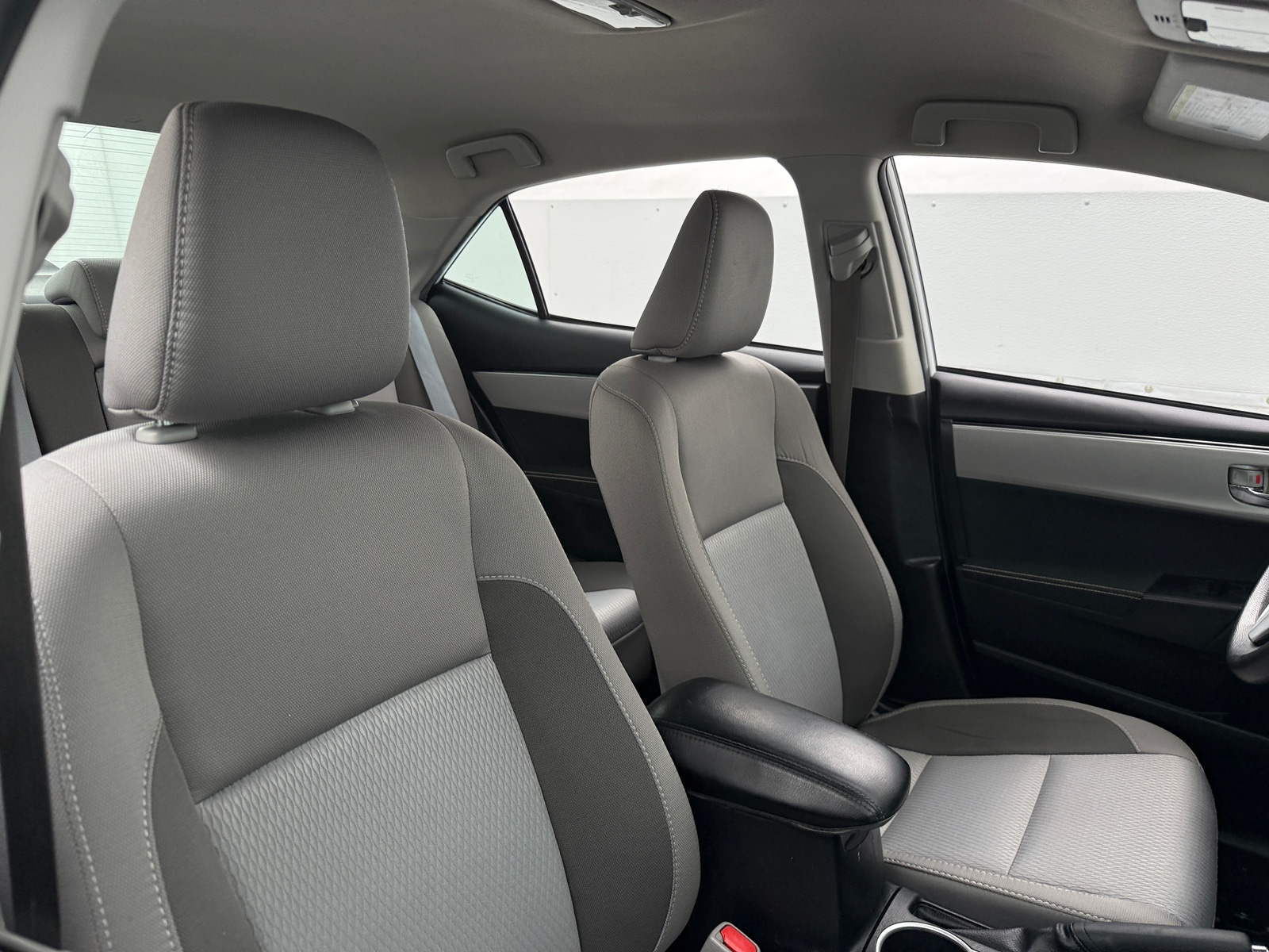 Thumbnail: 2018 Toyota Corolla - 2