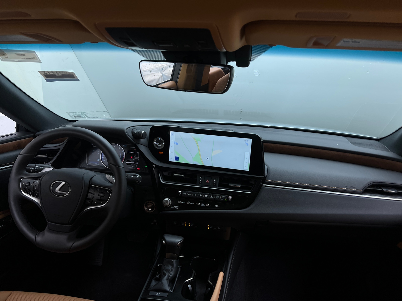 Thumbnail: 2023 Lexus ES - 2