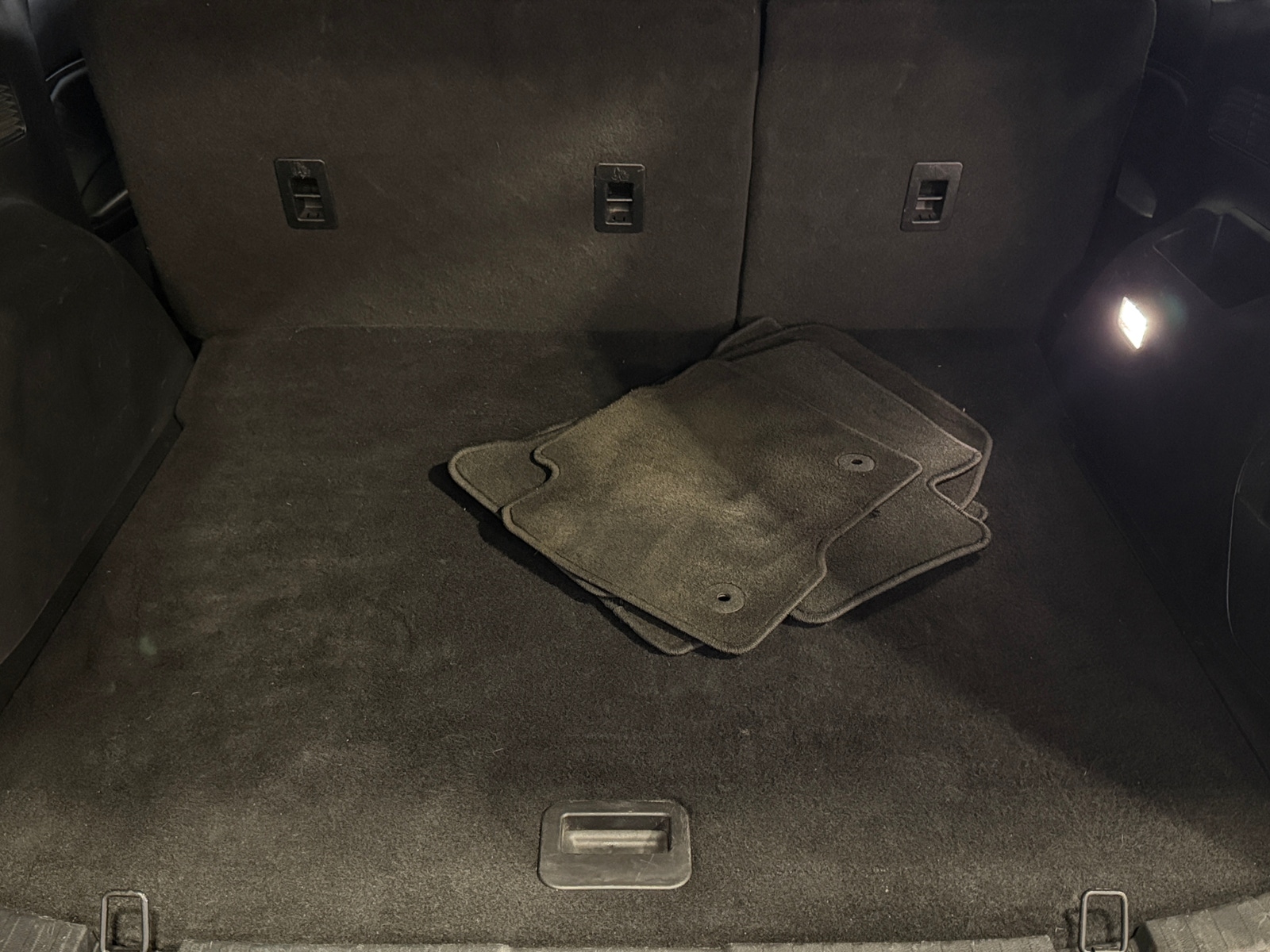 Thumbnail: 2016 Ford Edge - 6