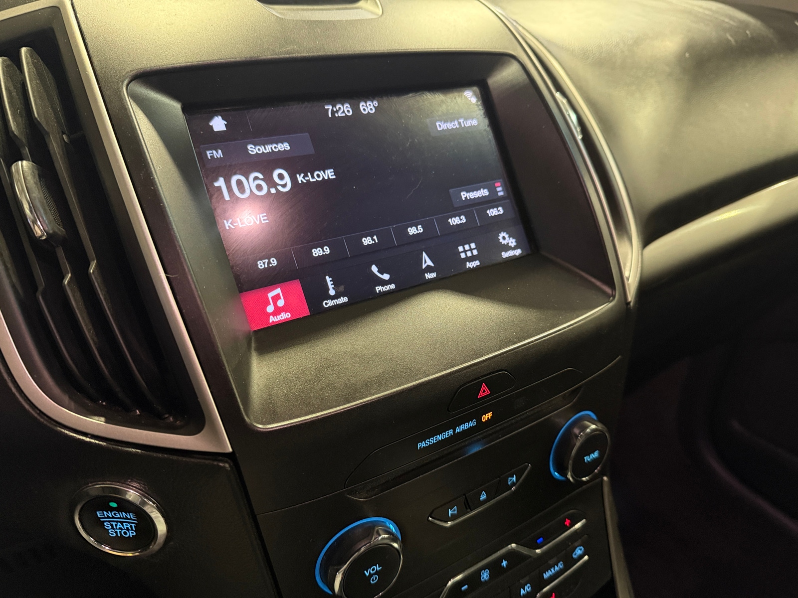 Thumbnail: 2016 Ford Edge - 3