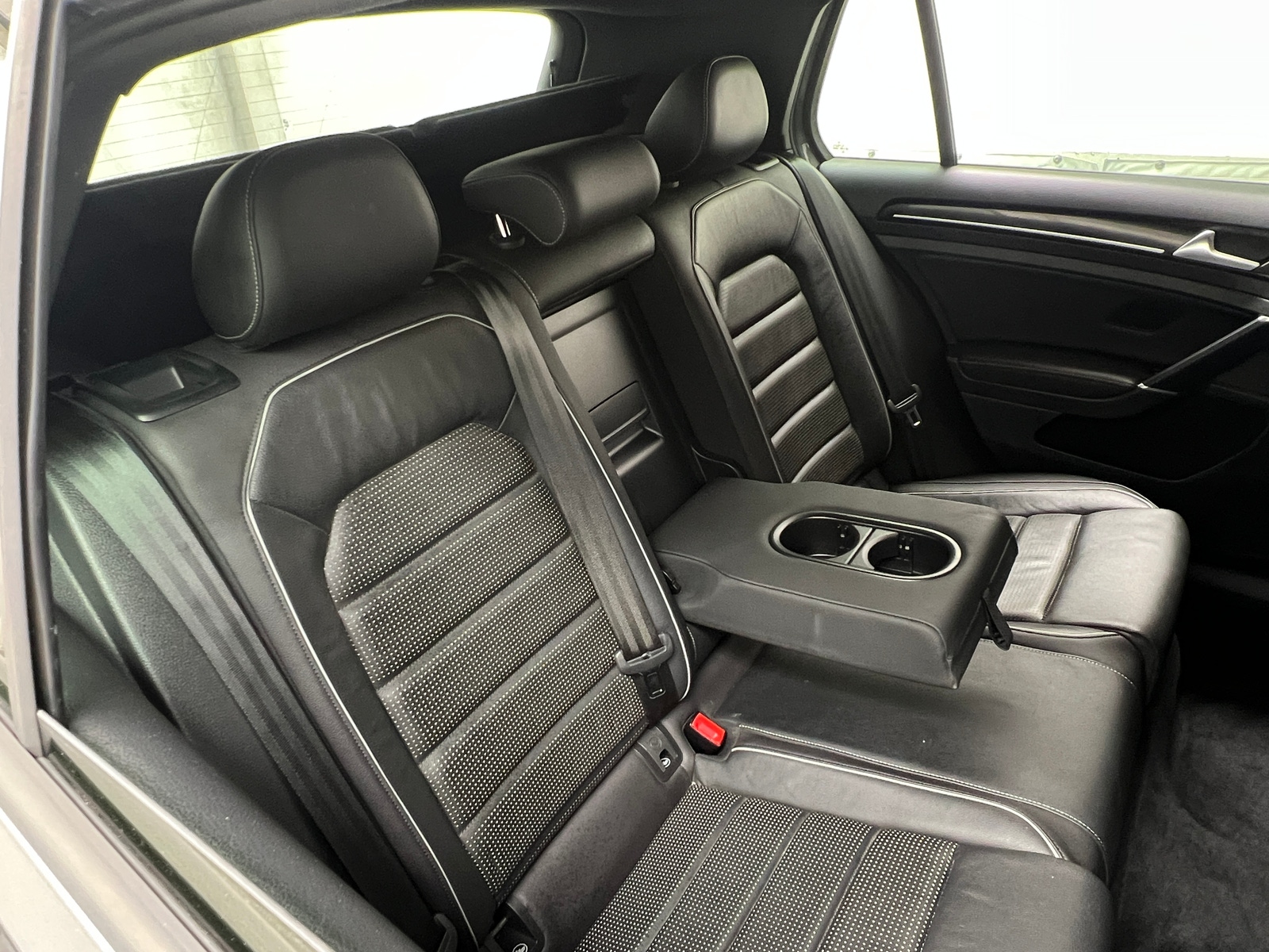 Thumbnail: 2019 Volkswagen Golf - 5