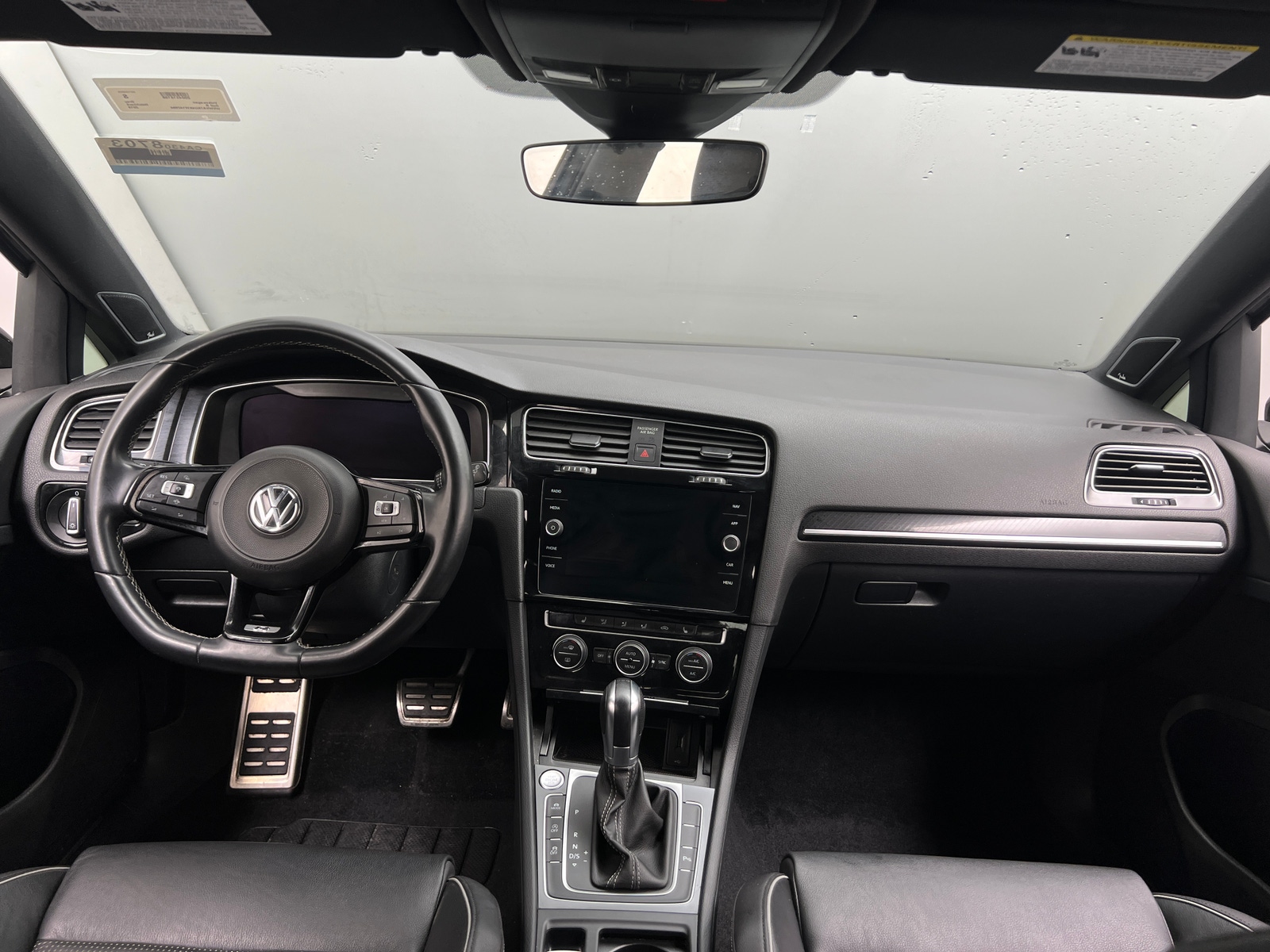 Thumbnail: 2019 Volkswagen Golf - 2