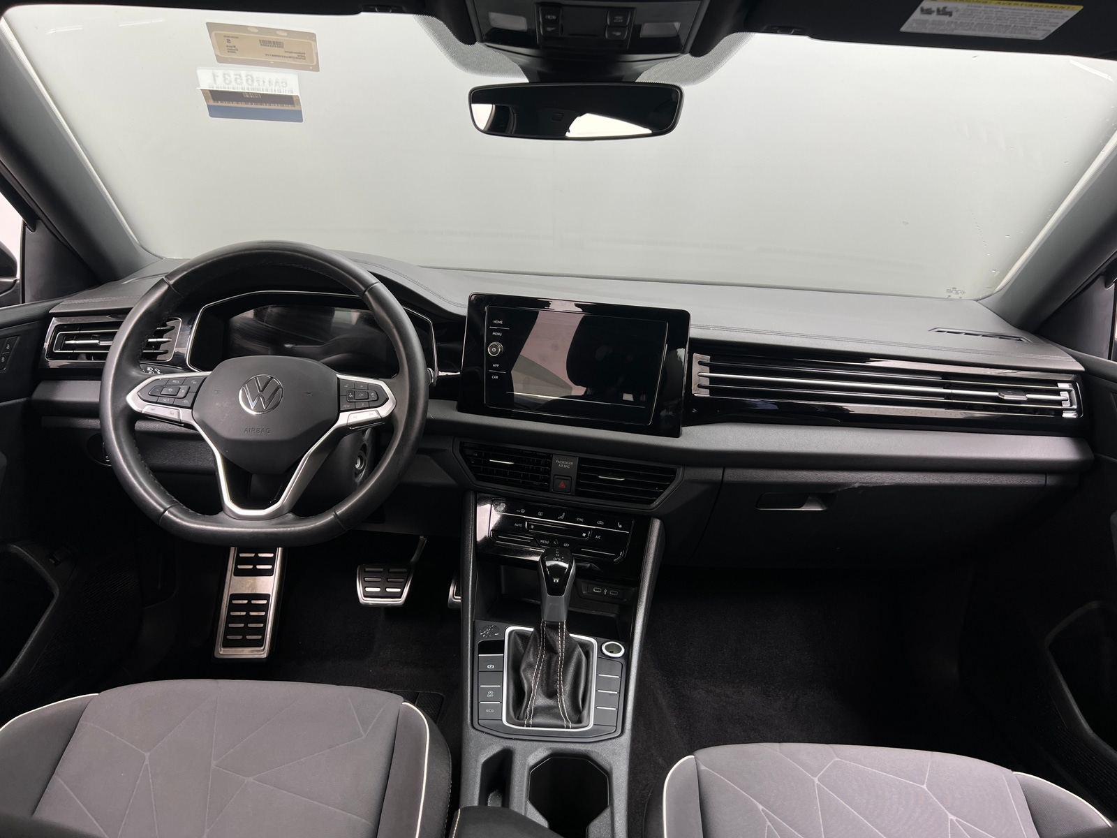 Thumbnail: 2025 Volkswagen Jetta - 3