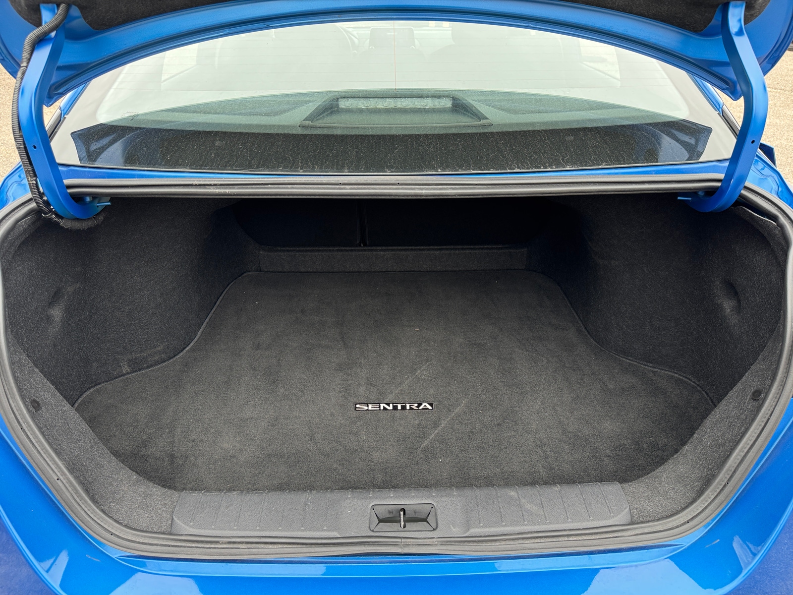 Thumbnail: 2025 Nissan Sentra - 4