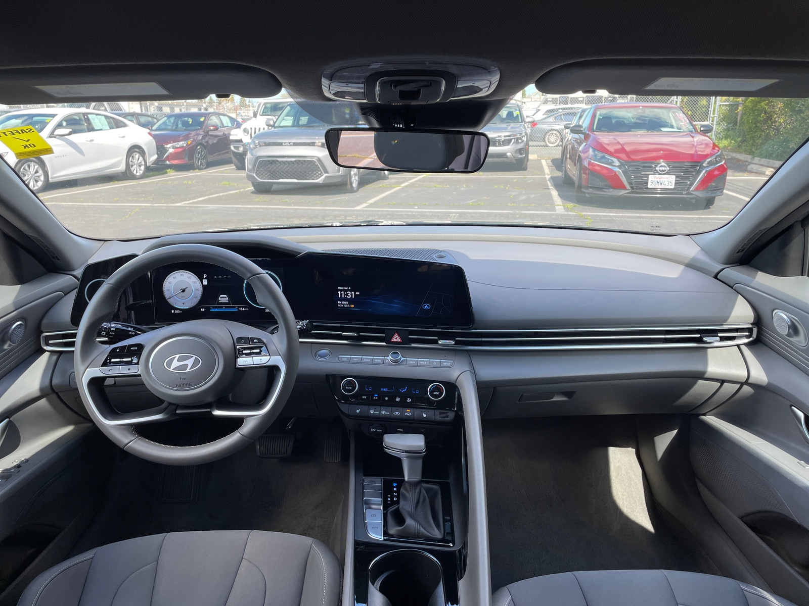 Thumbnail: 2025 Hyundai Elantra - 3