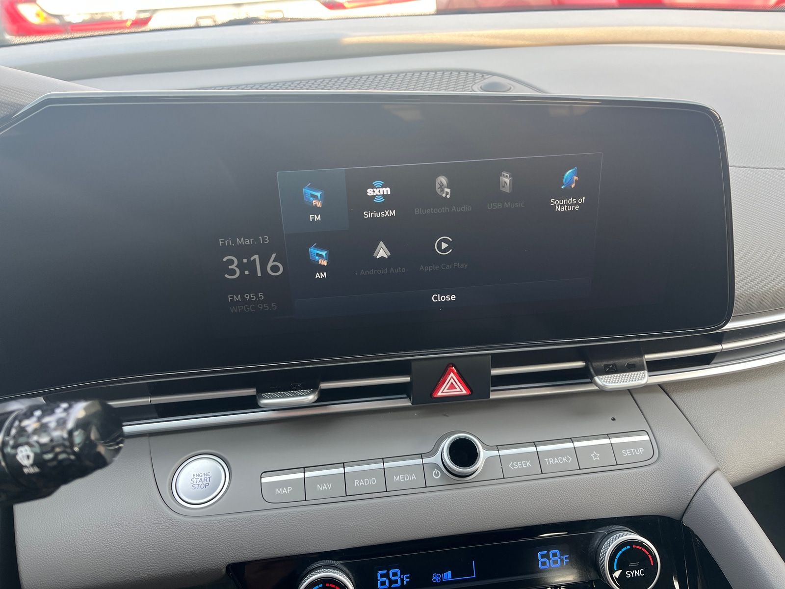 Thumbnail: 2025 Hyundai Elantra - 4