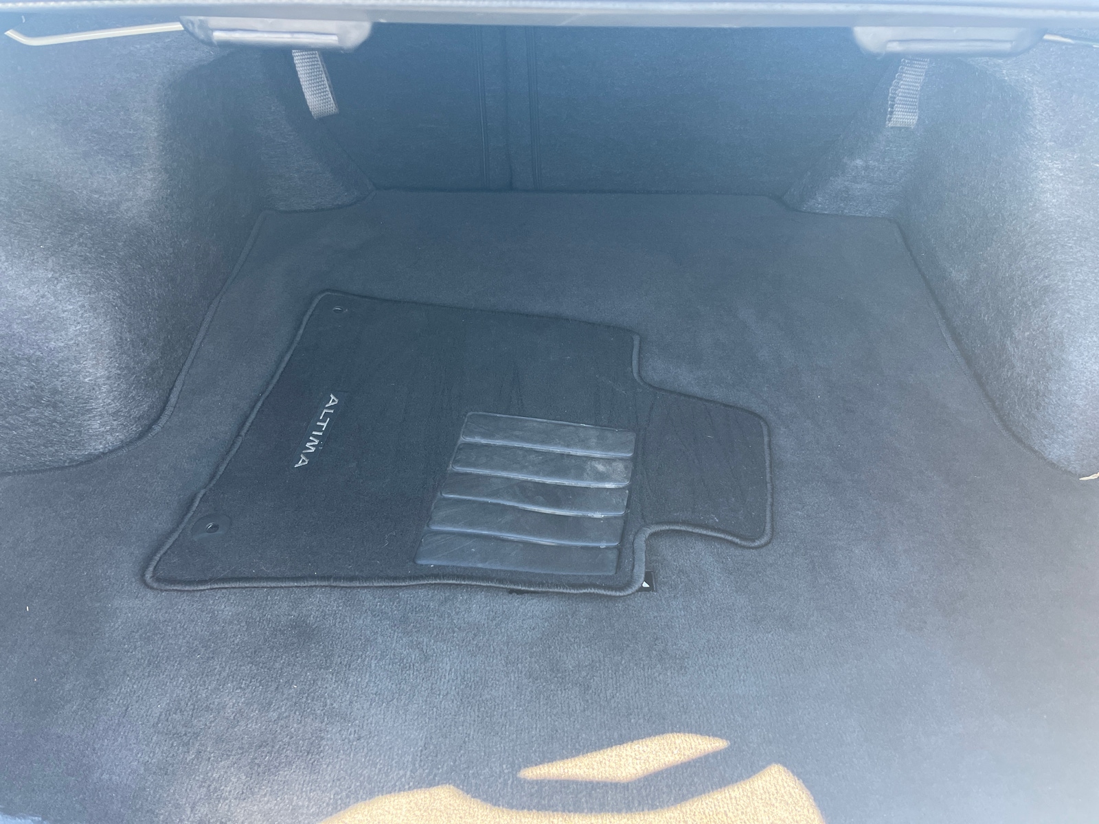 Thumbnail: 2025 Nissan Altima - 4