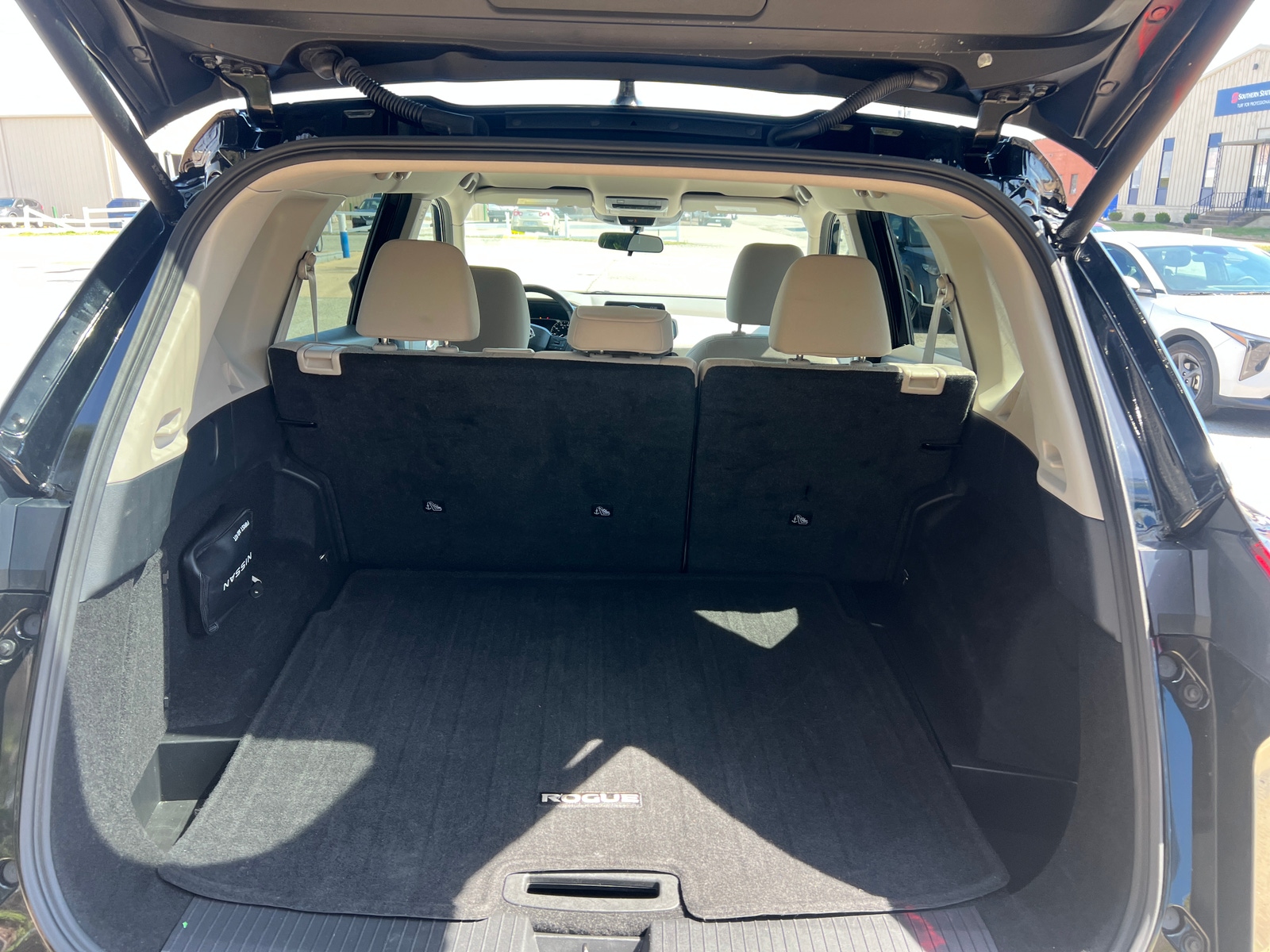 Thumbnail: 2025 Nissan Rogue - 6