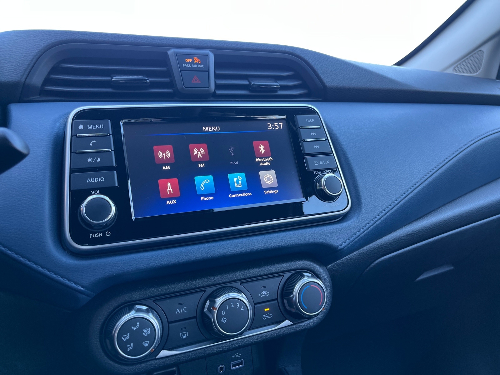 Thumbnail: 2025 Nissan Versa - 4