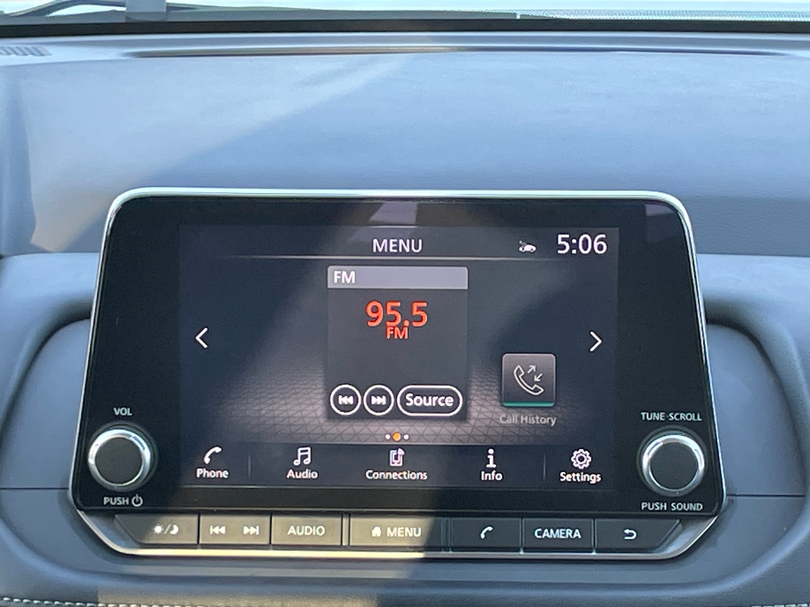 Thumbnail: 2025 Nissan Rogue - 4