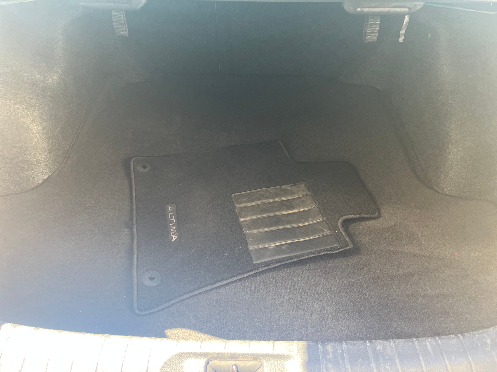 Thumbnail: 2025 Nissan Altima - 4