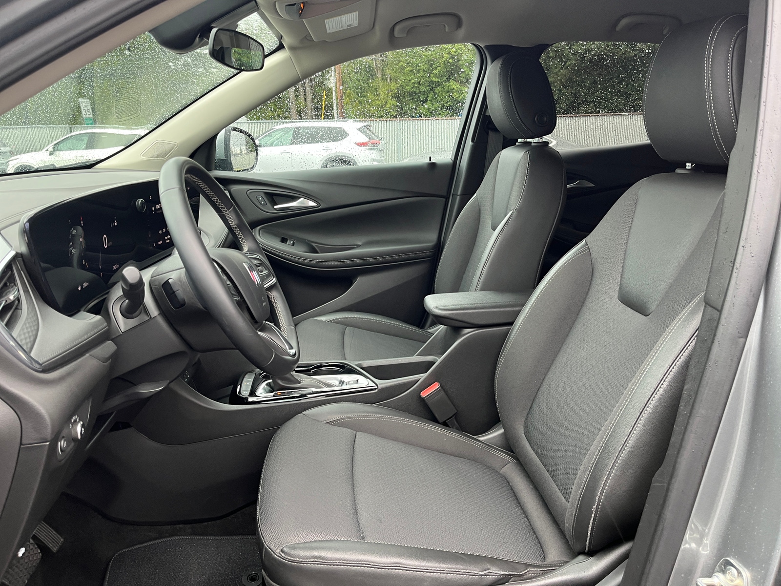 Thumbnail: 2025 Buick Encore GX - 2