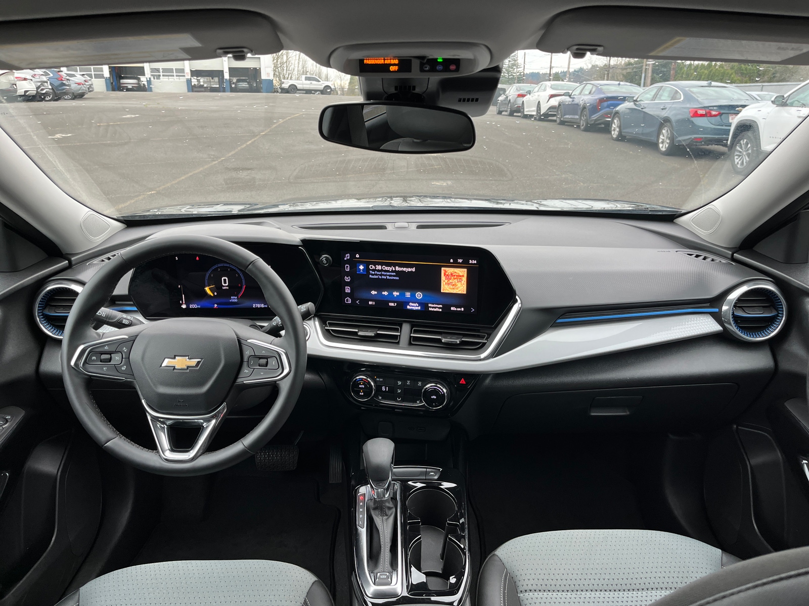 Thumbnail: 2025 Chevrolet Trax - 3
