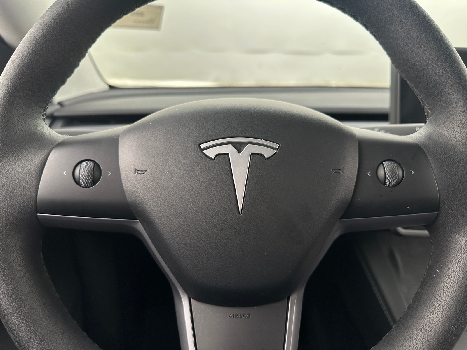 Thumbnail: 2025 Tesla Model Y - 4