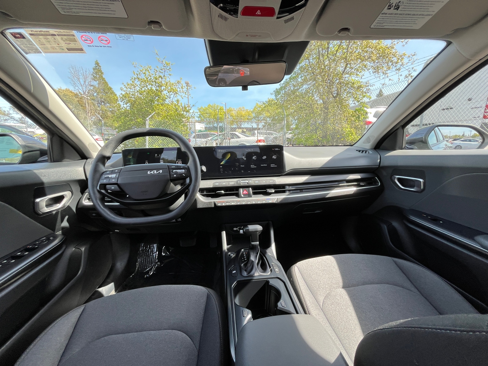 Thumbnail: 2025 Kia K4 - 3