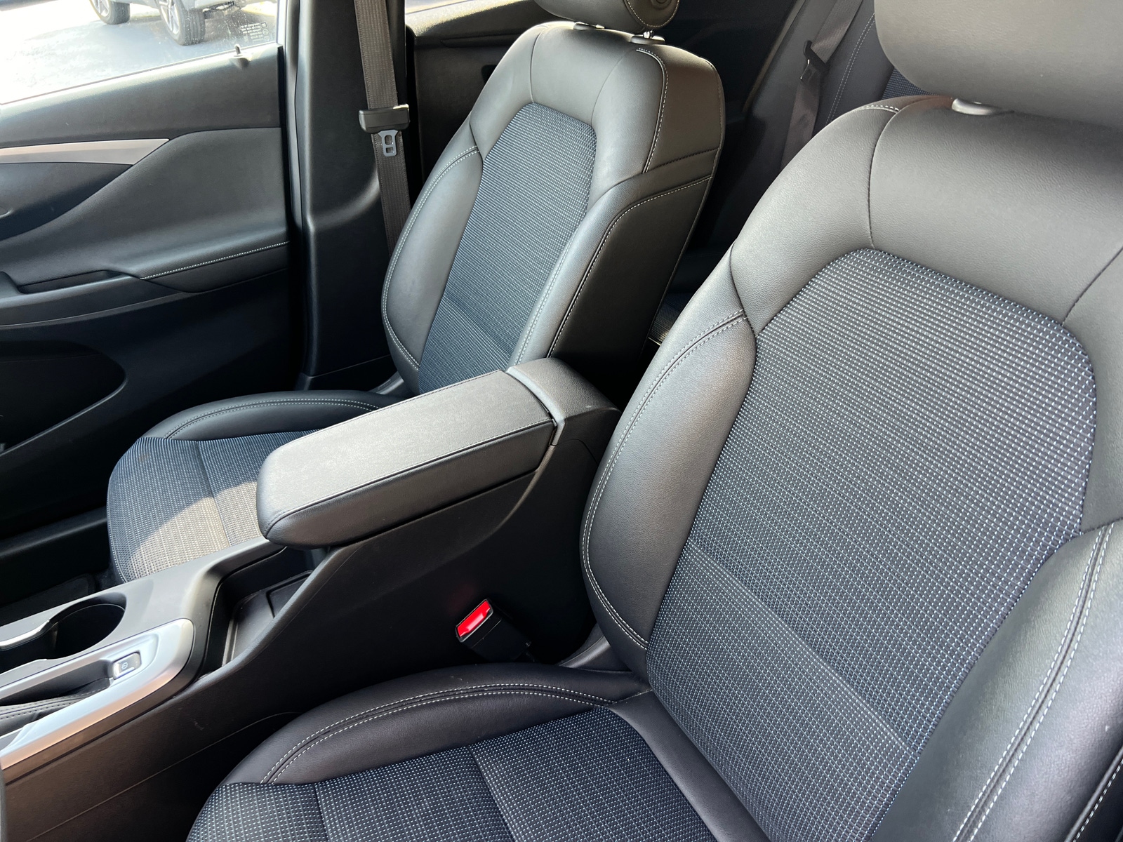 Thumbnail: 2025 Buick Envista - 2