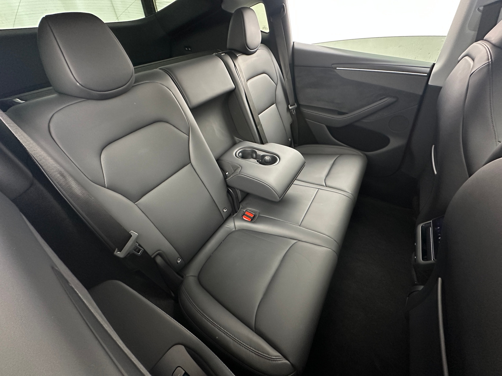 Thumbnail: 2026 Tesla Model Y - 5