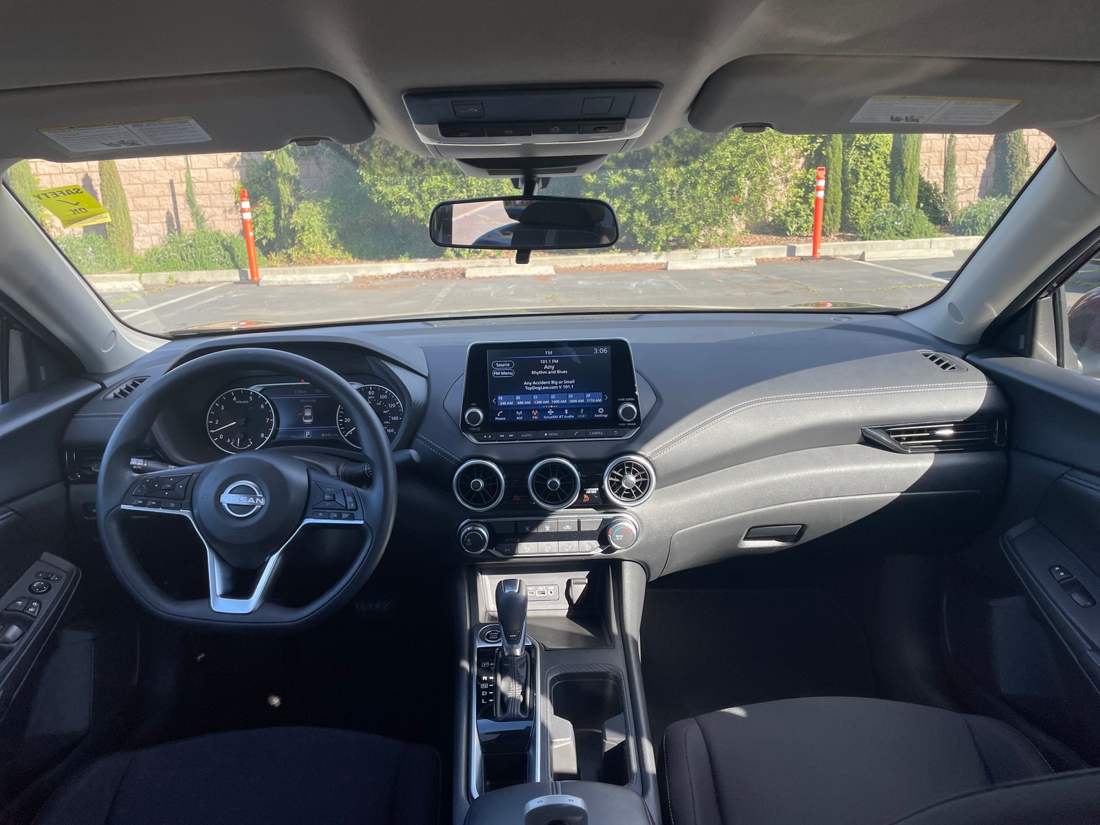 Thumbnail: 2025 Nissan Sentra - 3