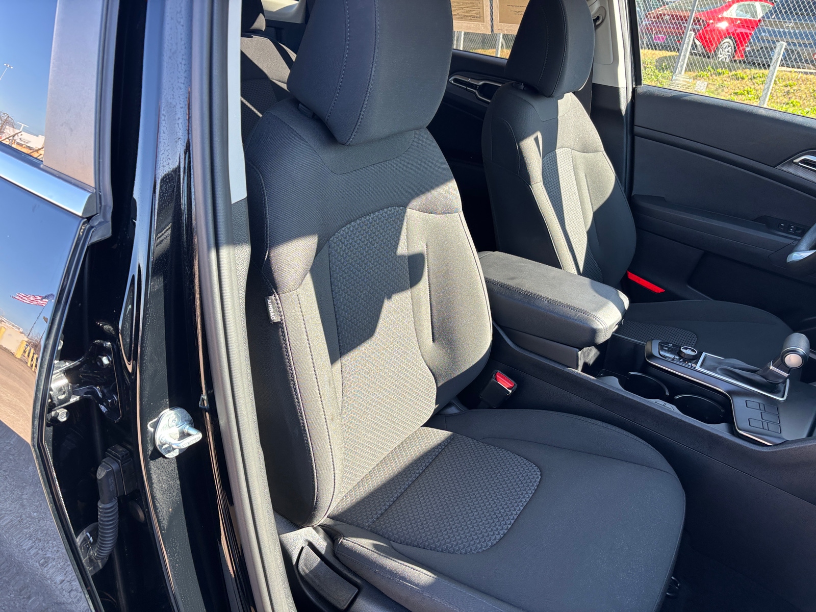 Thumbnail: 2025 Kia Sportage - 2