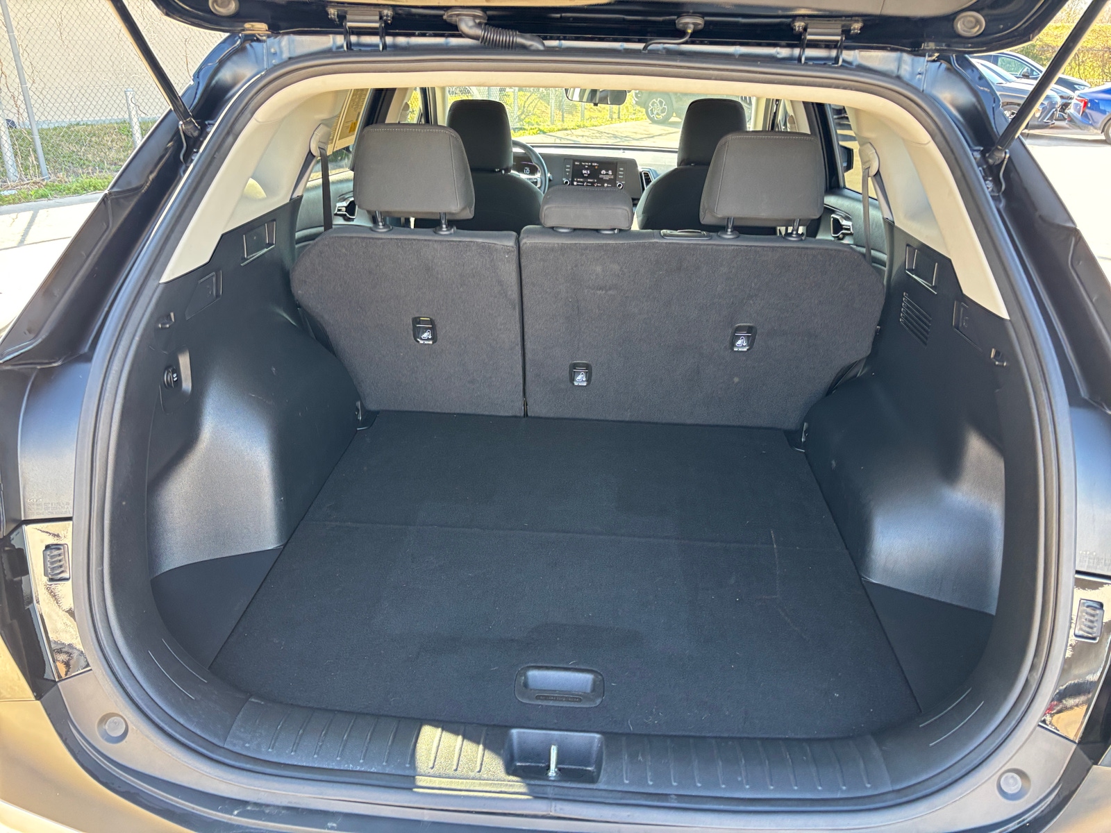 Thumbnail: 2025 Kia Sportage - 6