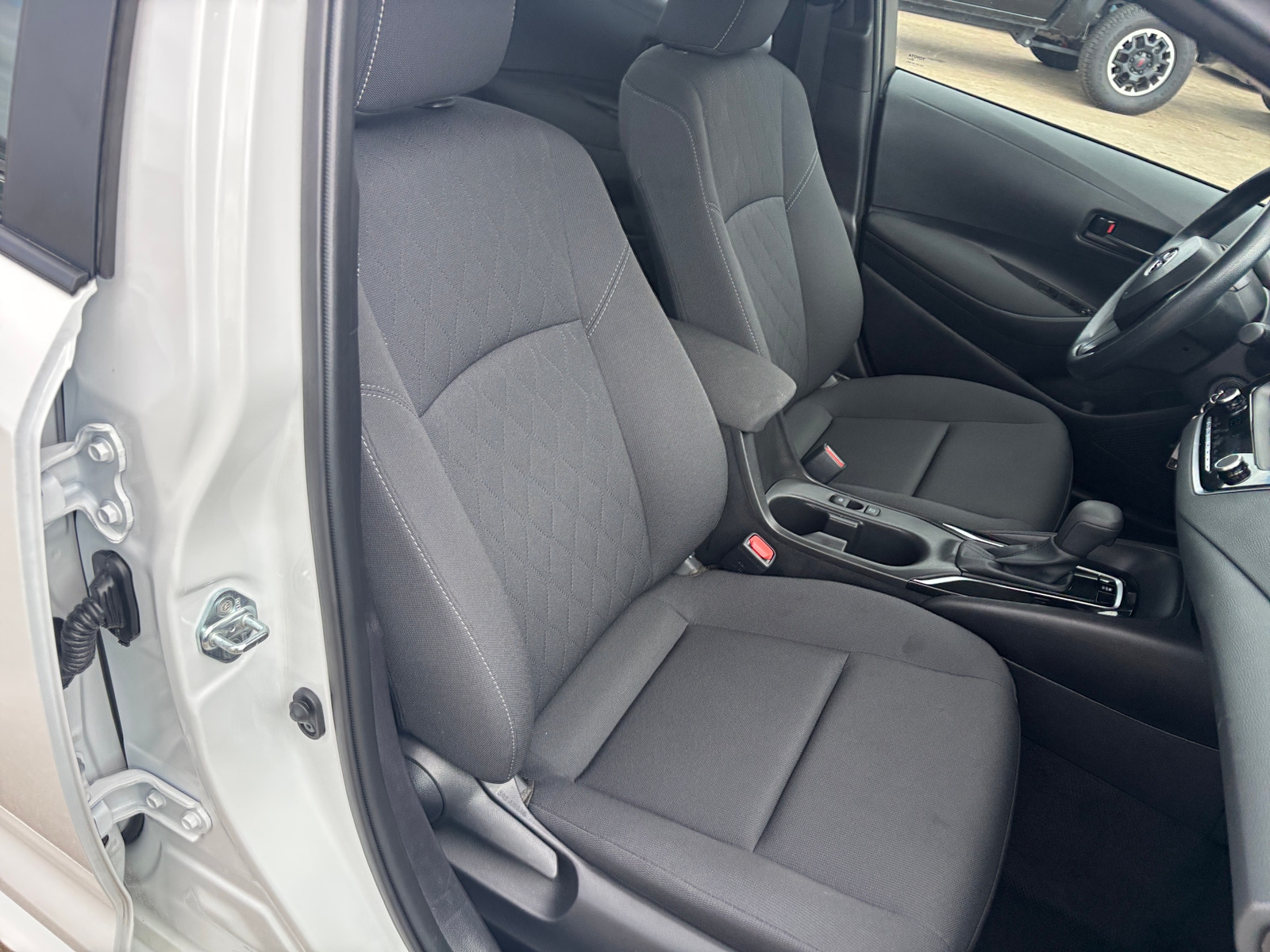 Thumbnail: 2025 Toyota Corolla - 2