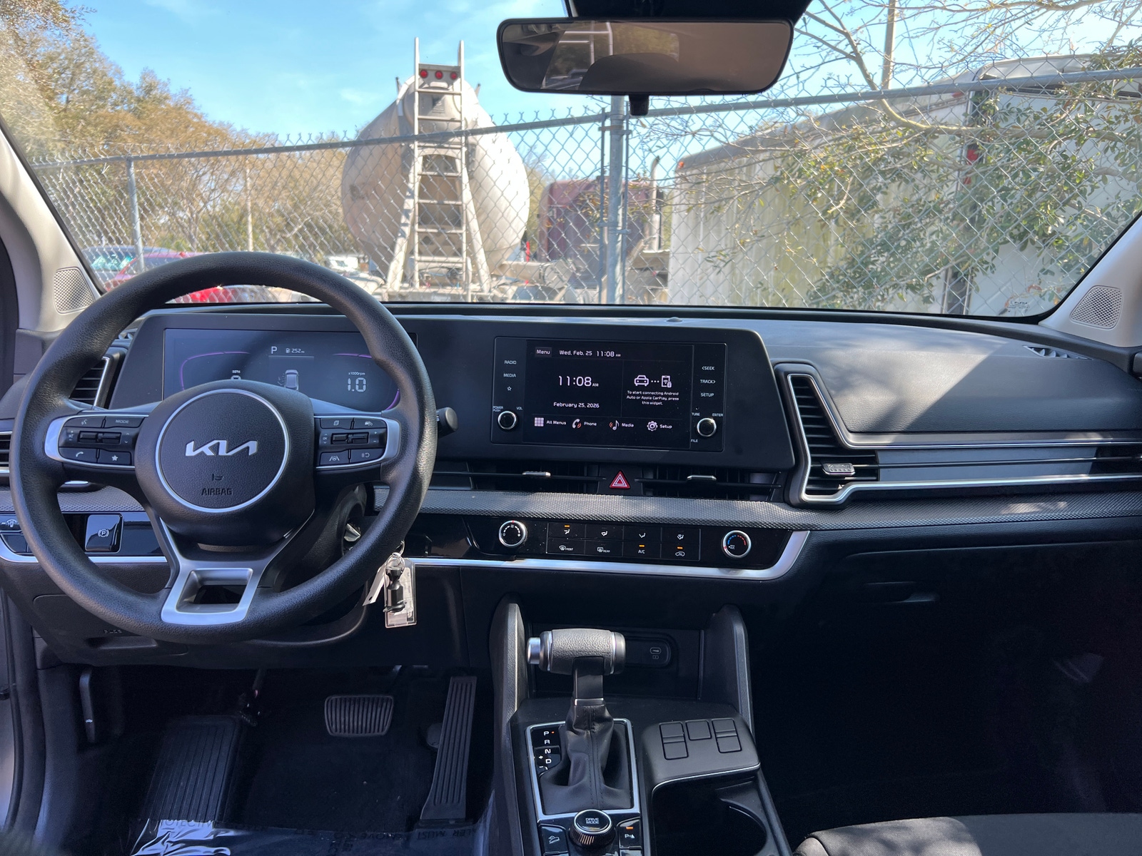 Thumbnail: 2025 Kia Sportage - 3