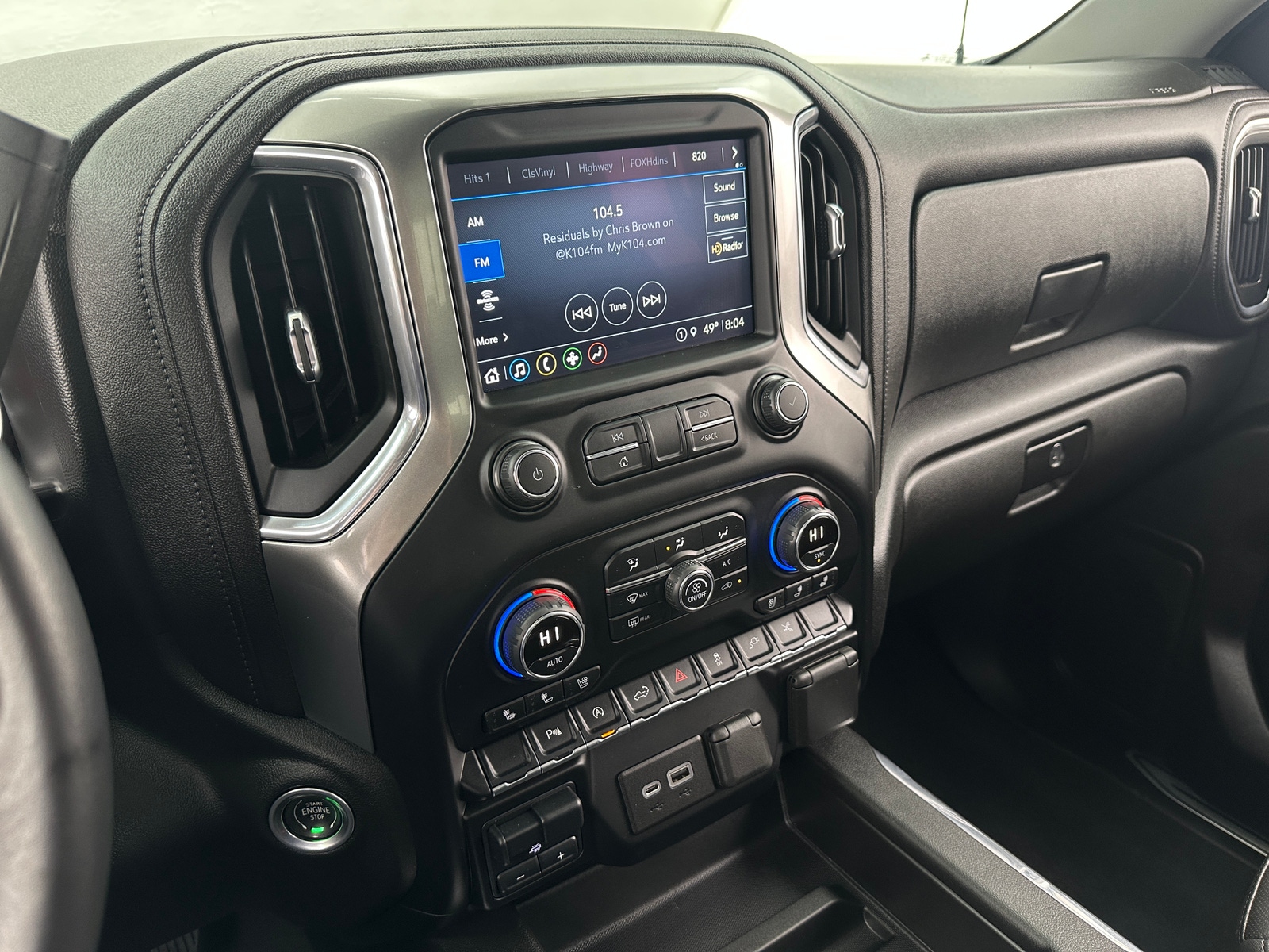 Thumbnail: 2021 Chevrolet Silverado 1500 - 3