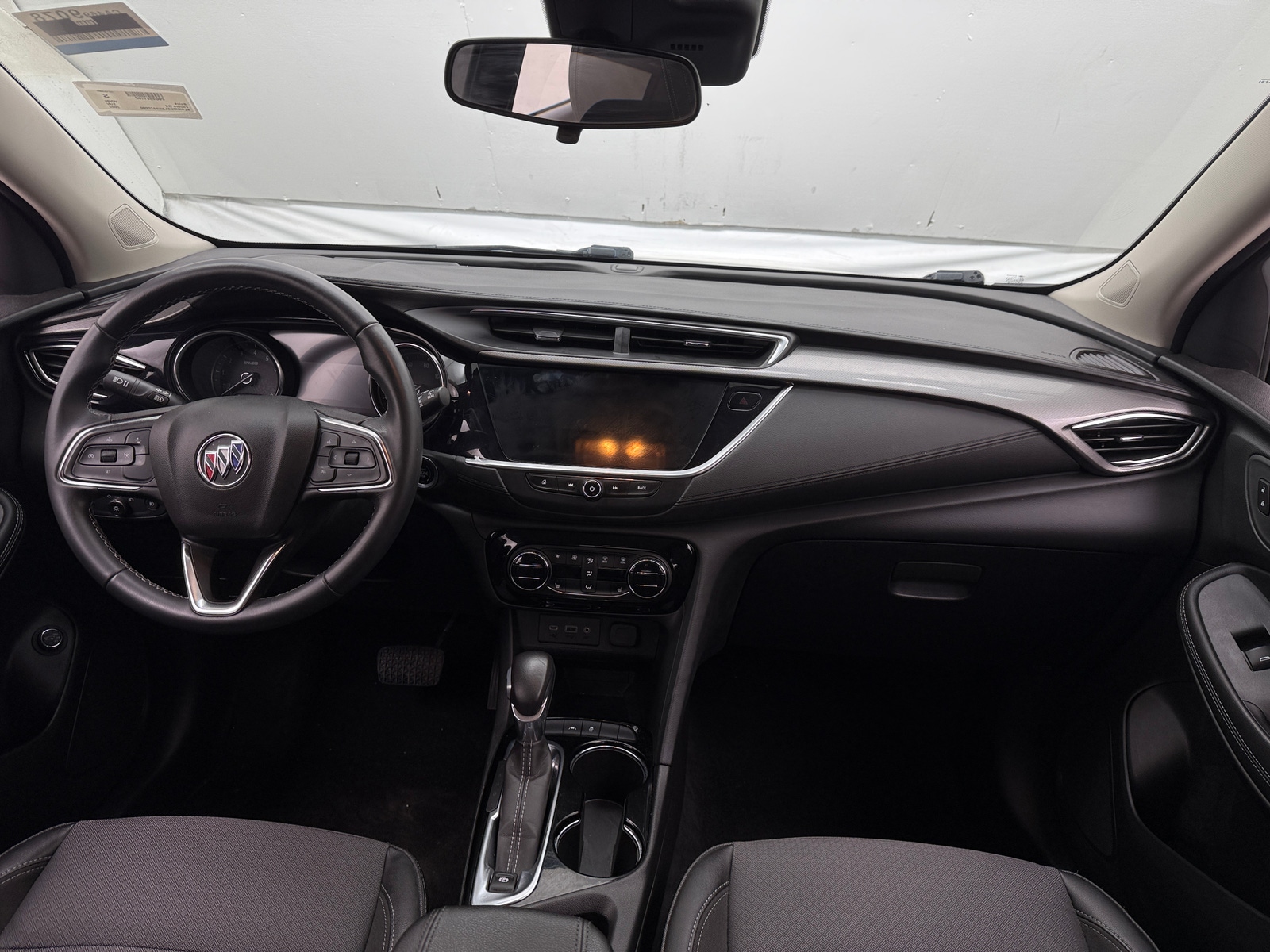 Thumbnail: 2022 Buick Encore GX - 3