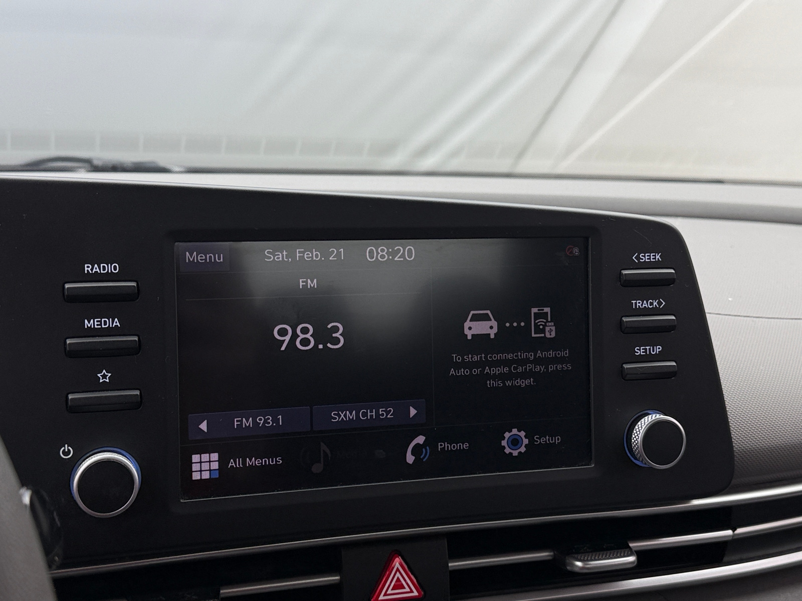 Thumbnail: 2023 Hyundai Elantra - 4