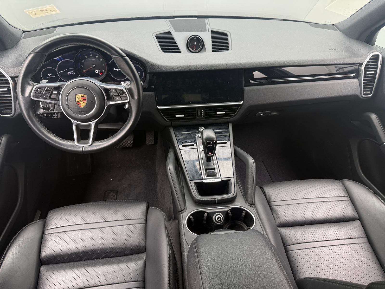 Thumbnail: 2019 Porsche Cayenne - 2