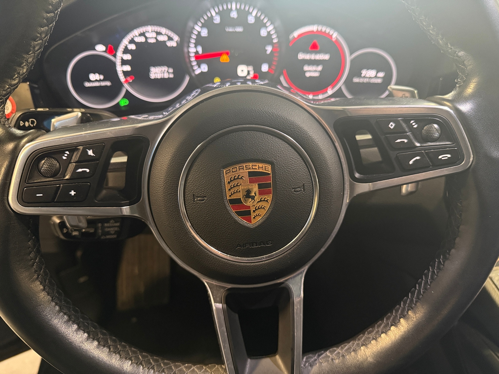 Thumbnail: 2019 Porsche Cayenne - 4
