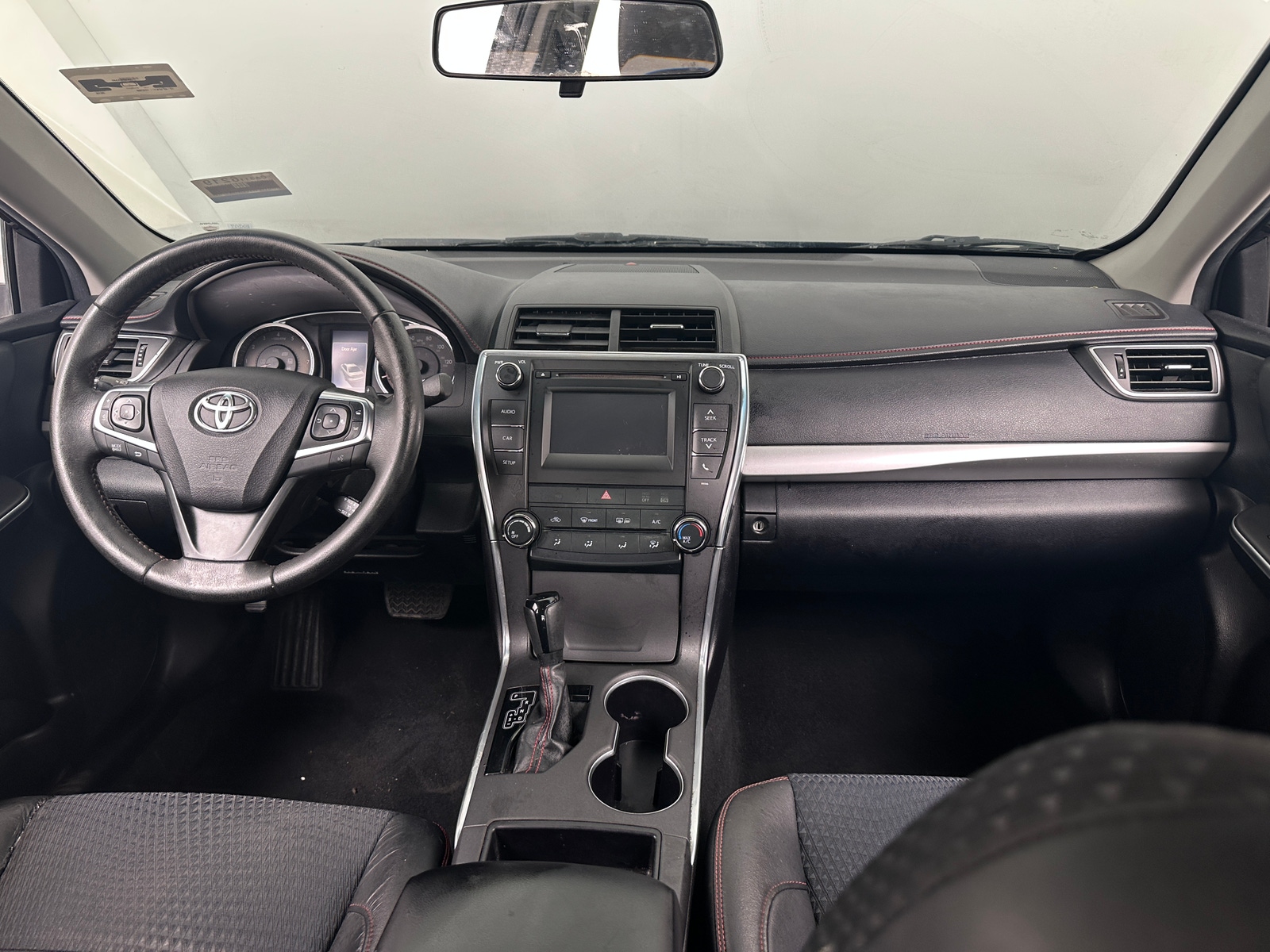 Thumbnail: 2015 Toyota Camry - 3